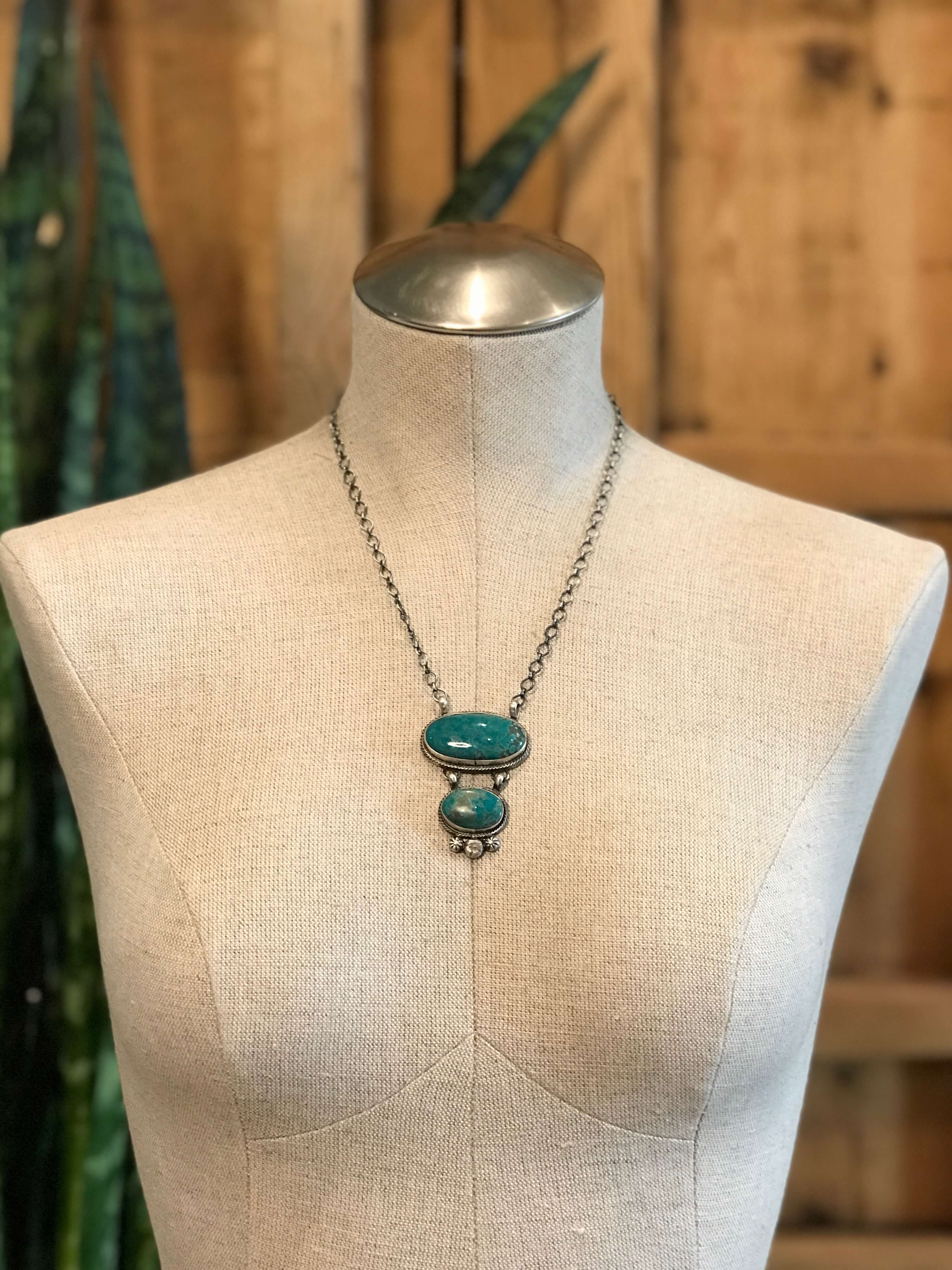 The Big Spring Turquoise Necklace, 2-Necklaces-Calli Co., Turquoise and Silver Jewelry, Native American Handmade, Zuni Tribe, Navajo Tribe, Brock Texas