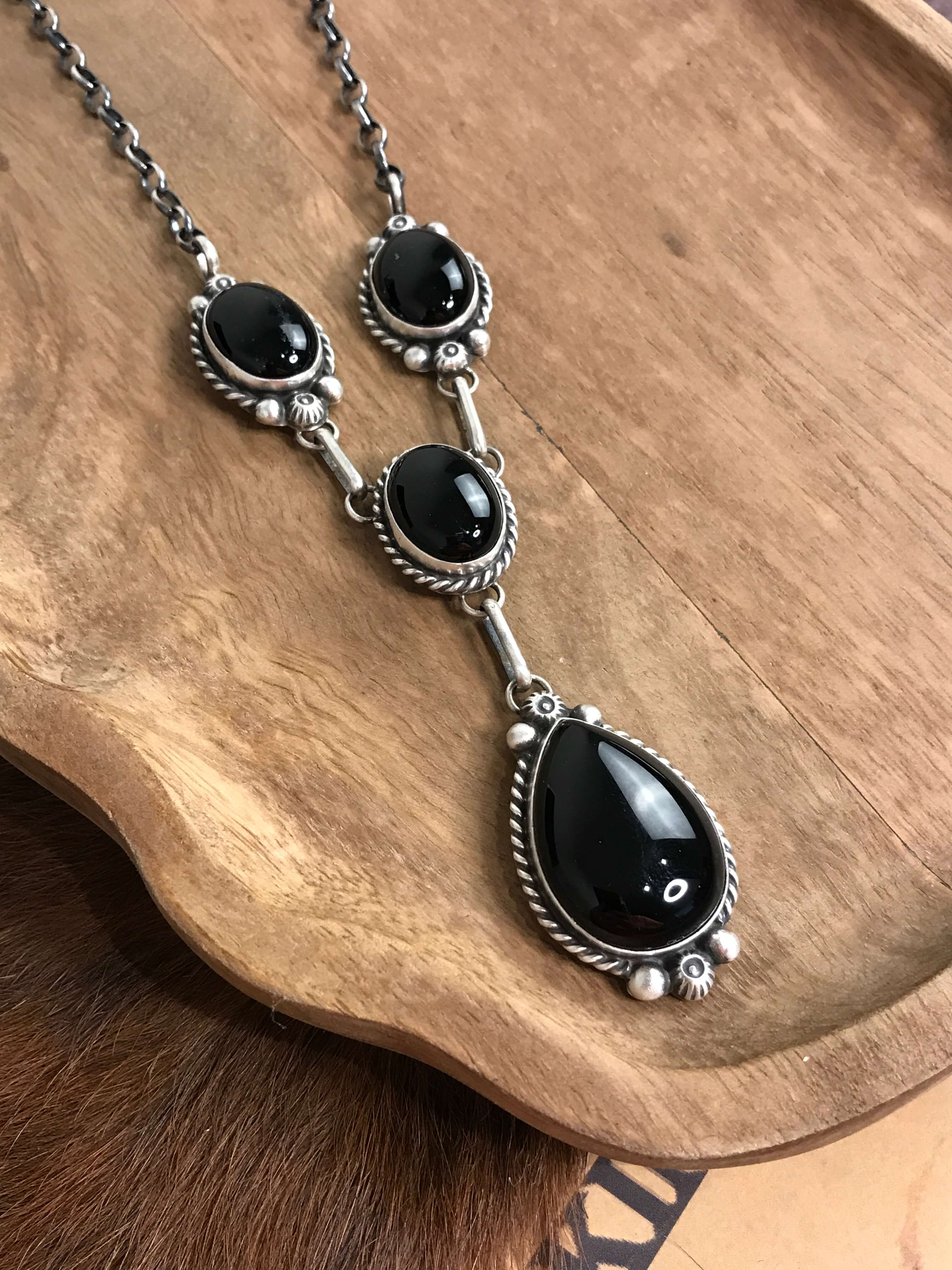 The Duluth Onyx Lariat Necklace Set-Necklaces-Calli Co., Turquoise and Silver Jewelry, Native American Handmade, Zuni Tribe, Navajo Tribe, Brock Texas