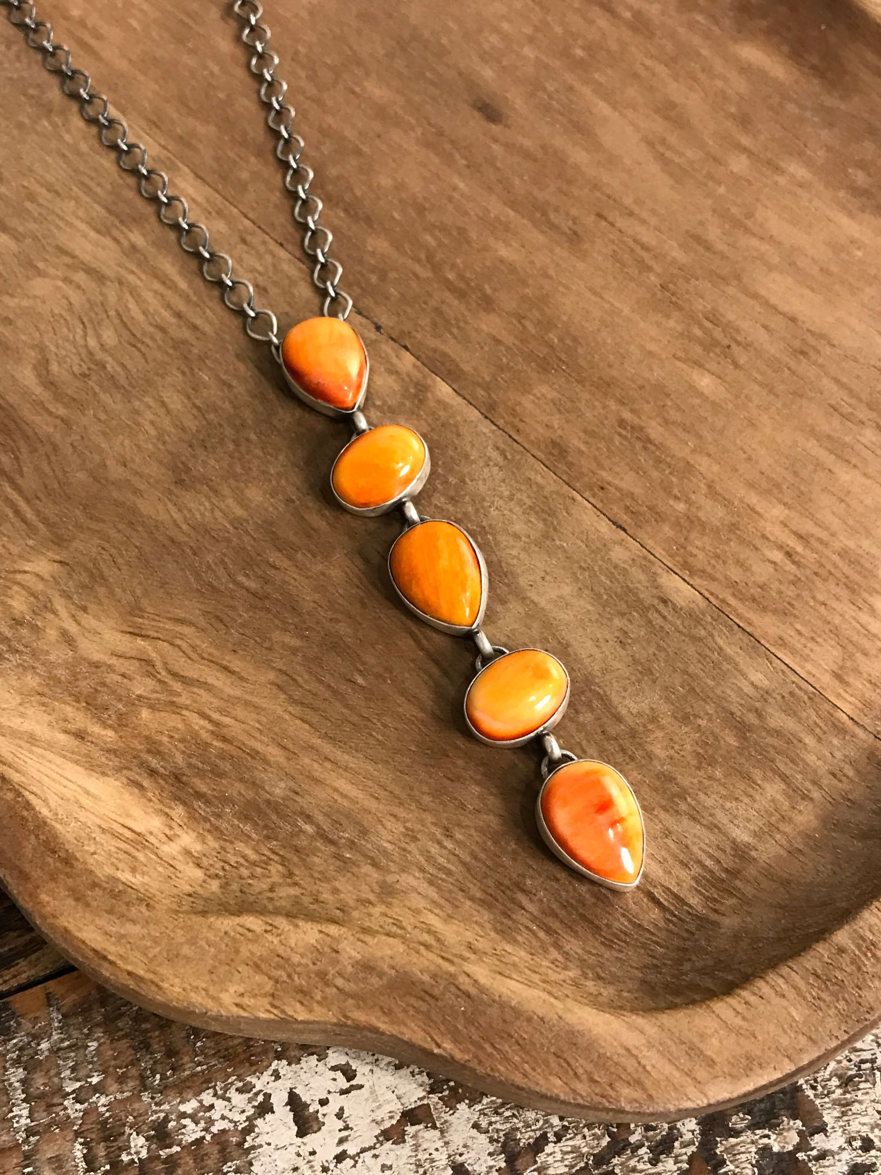 The Arroyo Lariat Necklace in Spiny Oyster, 5-Necklaces-Calli Co., Turquoise and Silver Jewelry, Native American Handmade, Zuni Tribe, Navajo Tribe, Brock Texas