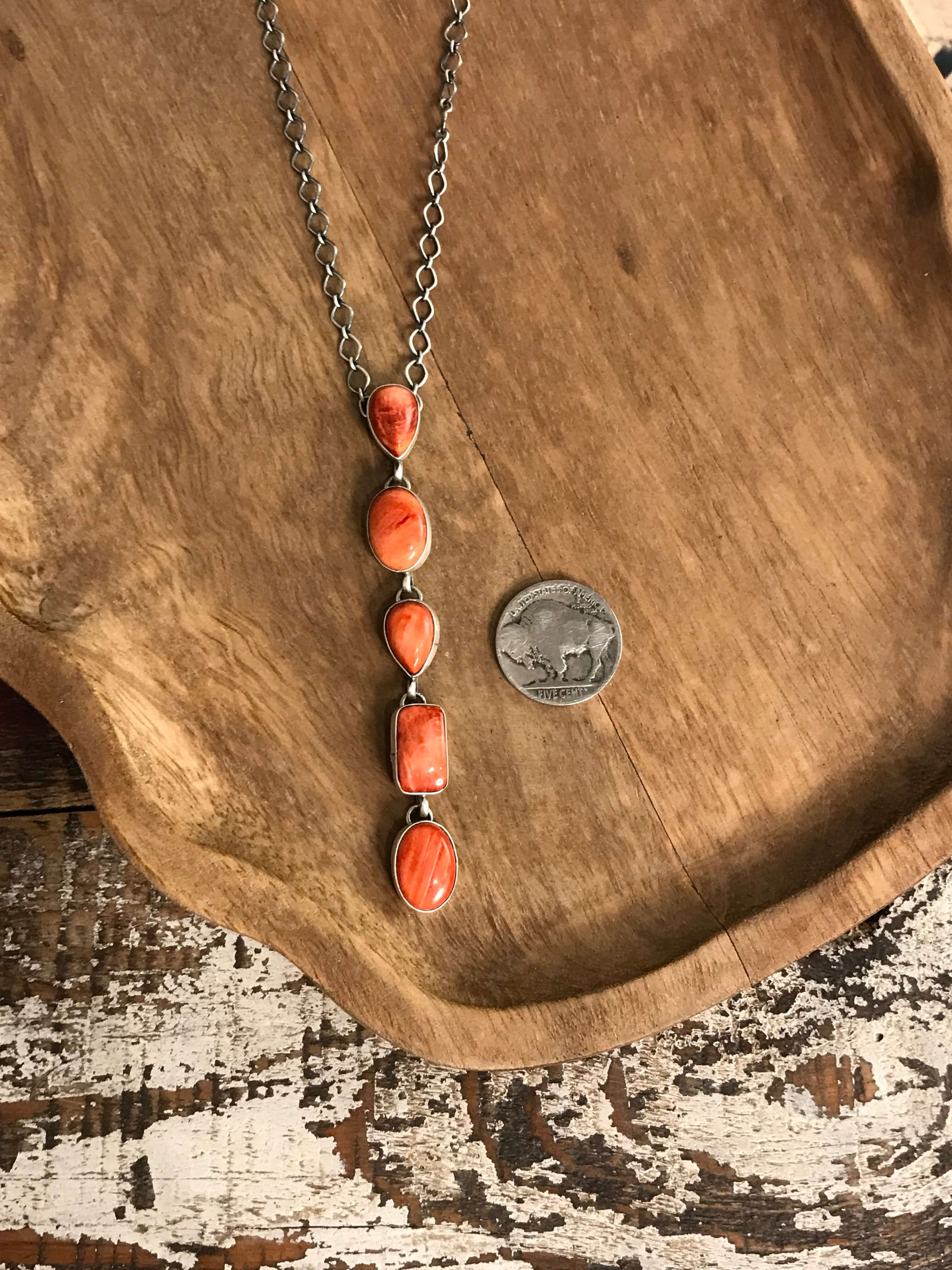 The Arroyo Lariat Necklace in Spiny Oyster, 7-Necklaces-Calli Co., Turquoise and Silver Jewelry, Native American Handmade, Zuni Tribe, Navajo Tribe, Brock Texas