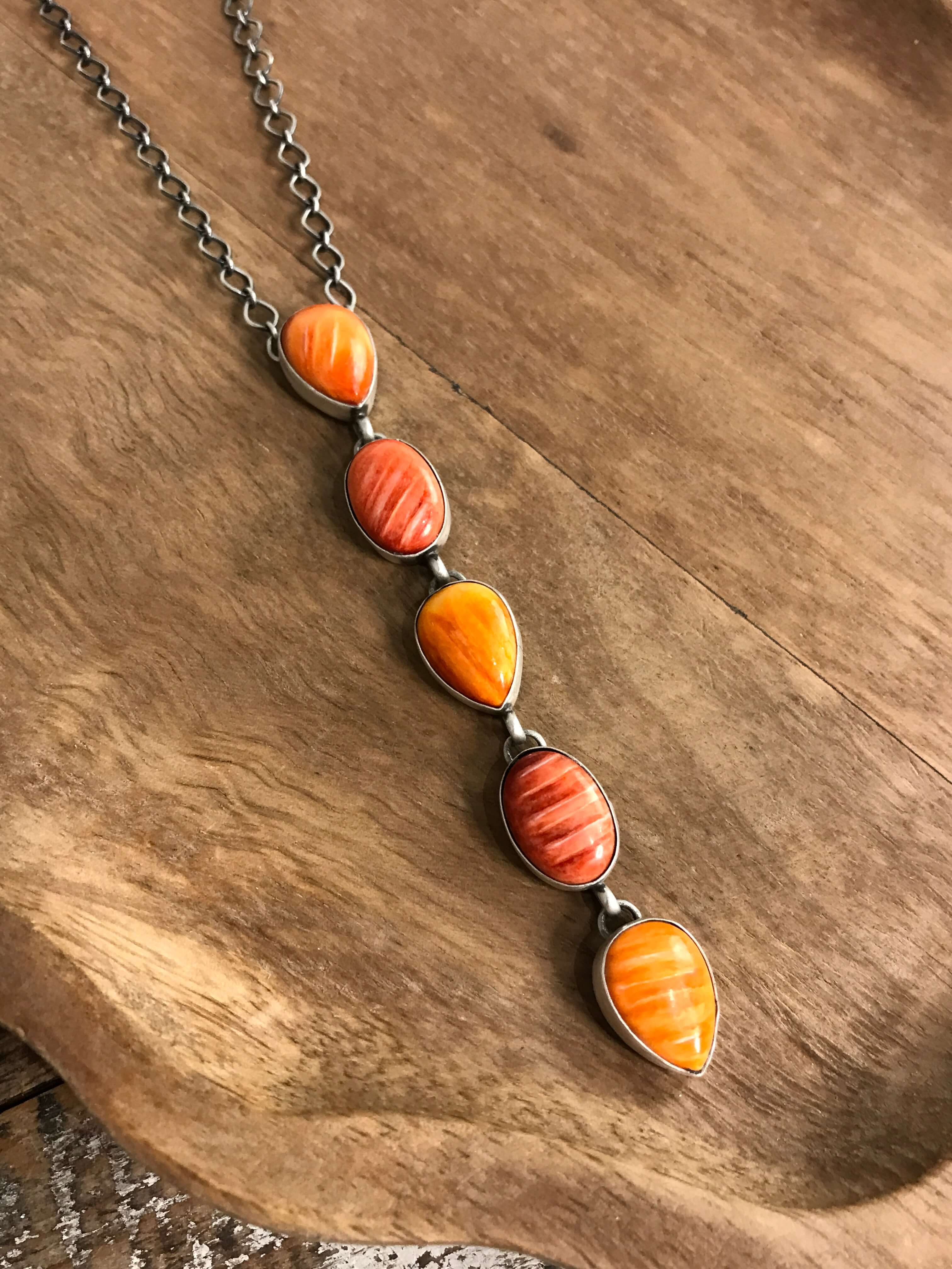 The Arroyo Lariat Necklace in Spiny Oyster, 11-Necklaces-Calli Co., Turquoise and Silver Jewelry, Native American Handmade, Zuni Tribe, Navajo Tribe, Brock Texas