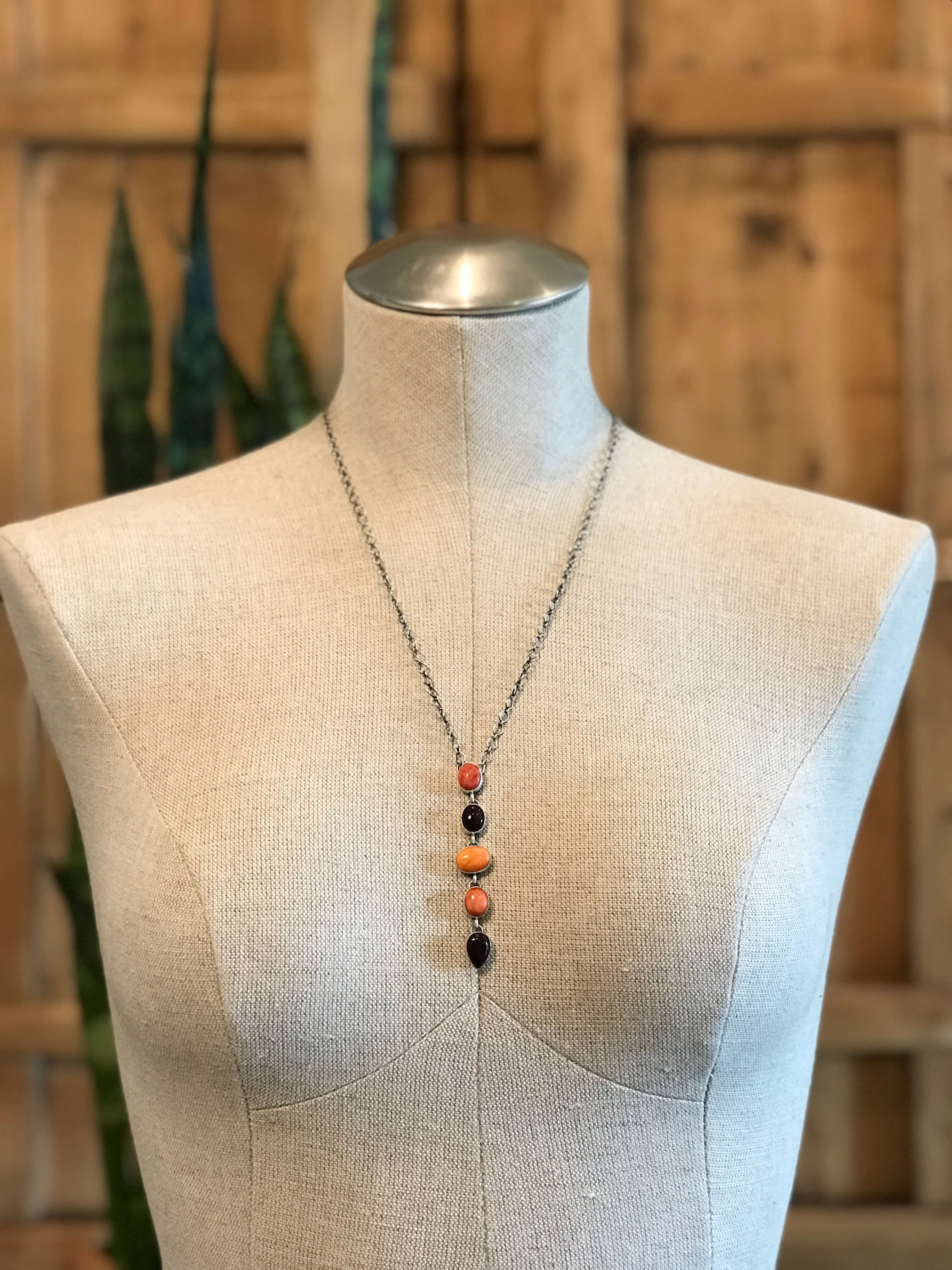 The Arroyo Lariat Necklace in Spiny Oyster, 14-Necklaces-Calli Co., Turquoise and Silver Jewelry, Native American Handmade, Zuni Tribe, Navajo Tribe, Brock Texas