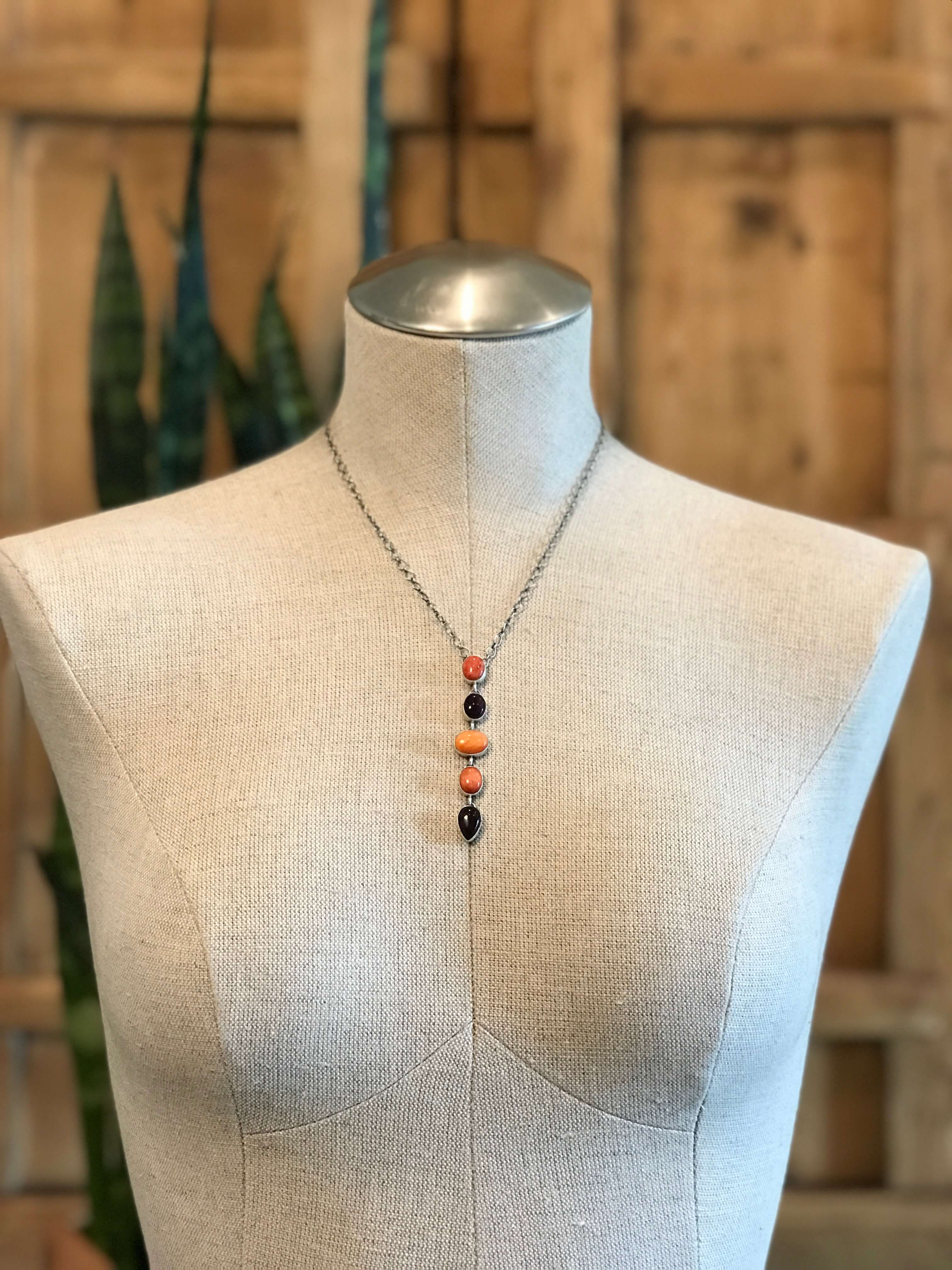 The Arroyo Lariat Necklace in Spiny Oyster, 14-Necklaces-Calli Co., Turquoise and Silver Jewelry, Native American Handmade, Zuni Tribe, Navajo Tribe, Brock Texas