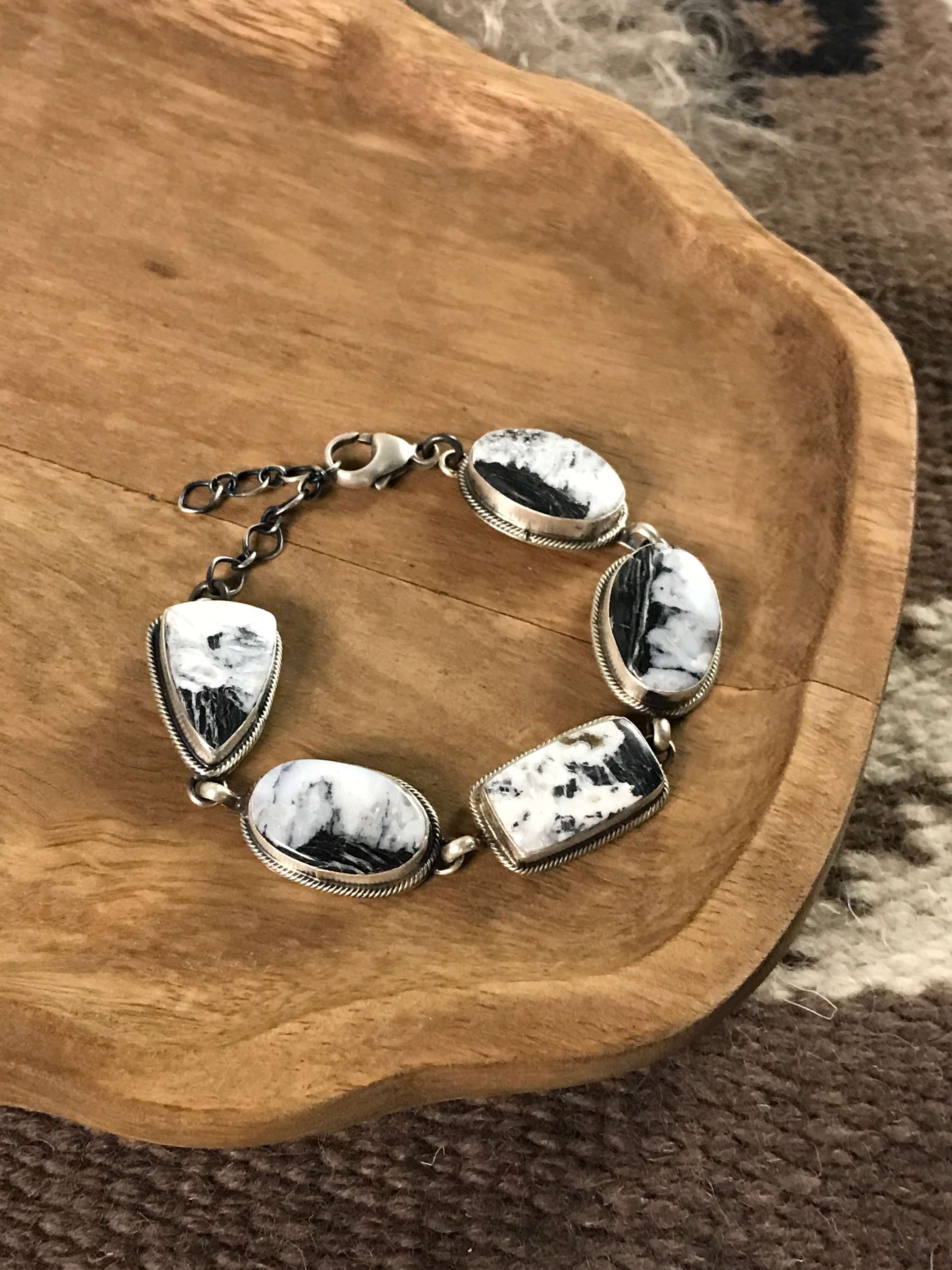 The Searcy Link Bracelet, 1 xx-Bracelets & Cuffs-Calli Co., Turquoise and Silver Jewelry, Native American Handmade, Zuni Tribe, Navajo Tribe, Brock Texas