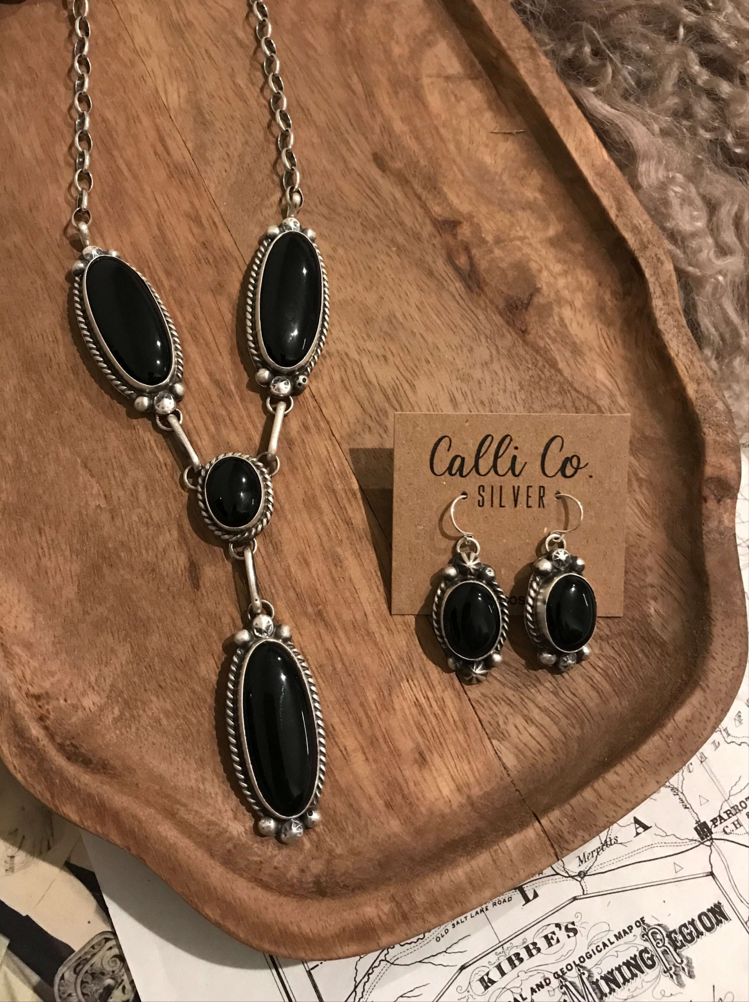 The Cambridge Lariat Necklace Set, 1-Necklaces-Calli Co., Turquoise and Silver Jewelry, Native American Handmade, Zuni Tribe, Navajo Tribe, Brock Texas