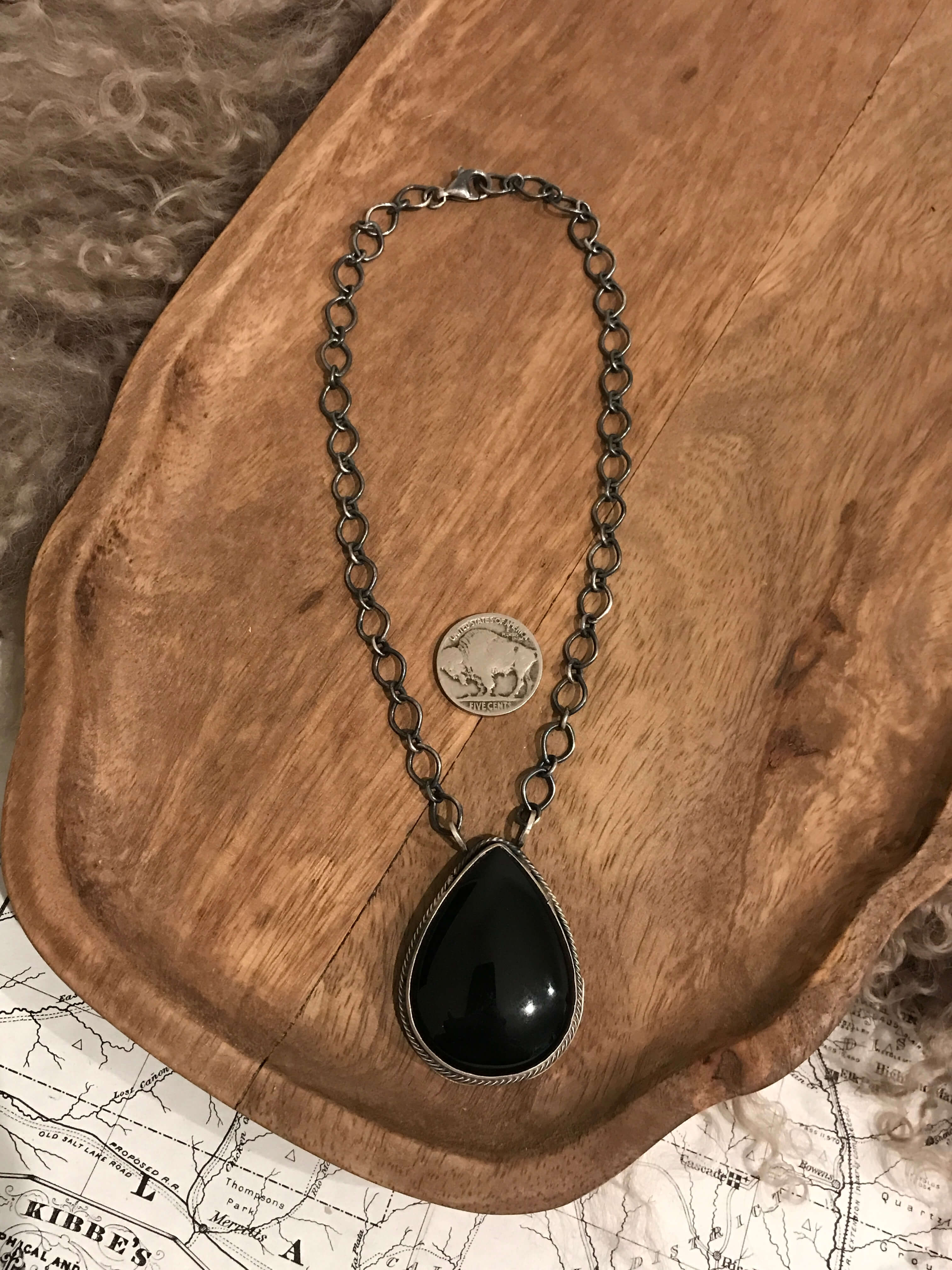 The Plymouth Choker Necklace-Necklaces-Calli Co., Turquoise and Silver Jewelry, Native American Handmade, Zuni Tribe, Navajo Tribe, Brock Texas