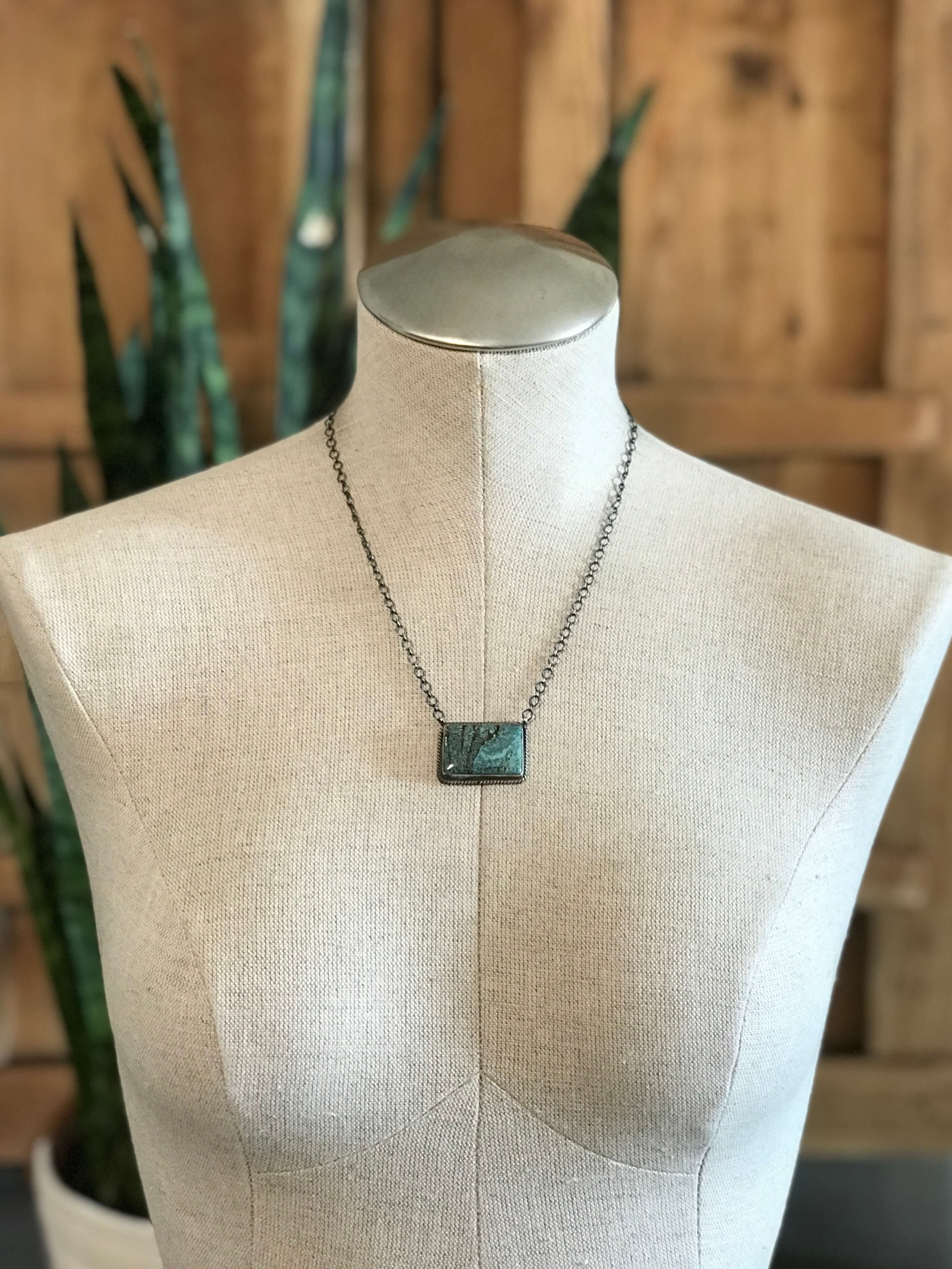 The Navarro Black Jack Necklace, 2-Necklaces-Calli Co., Turquoise and Silver Jewelry, Native American Handmade, Zuni Tribe, Navajo Tribe, Brock Texas