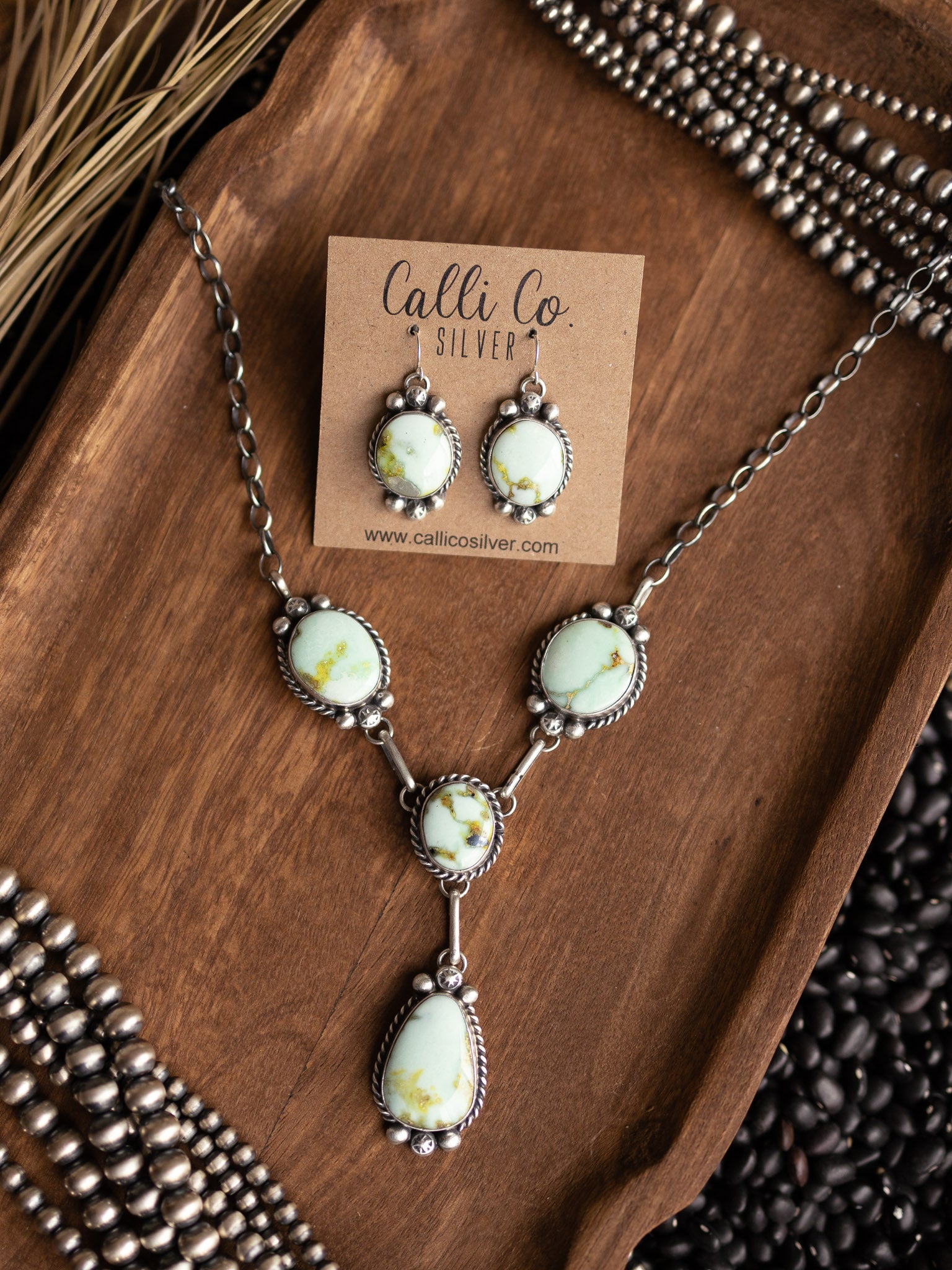 Western lariat necklace 2025