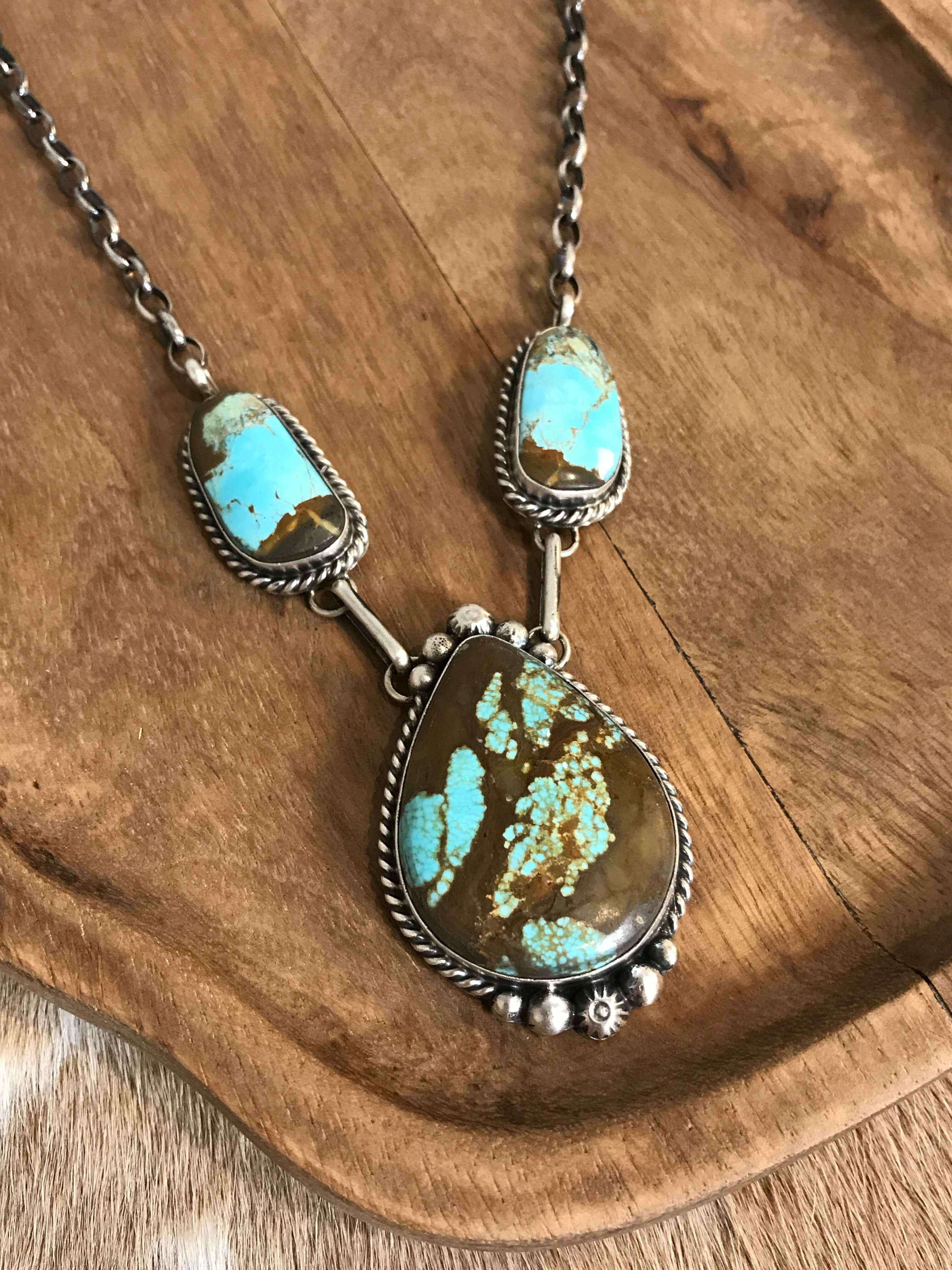 The Bristow Statement Necklace, 24-Necklaces-Calli Co., Turquoise and Silver Jewelry, Native American Handmade, Zuni Tribe, Navajo Tribe, Brock Texas