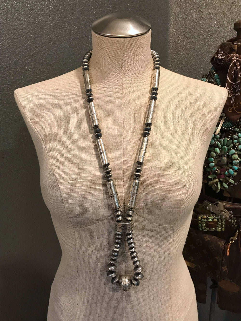 The Gradasi Jacla Necklace Set-Necklaces-Calli Co., Turquoise and Silver Jewelry, Native American Handmade, Zuni Tribe, Navajo Tribe, Brock Texas