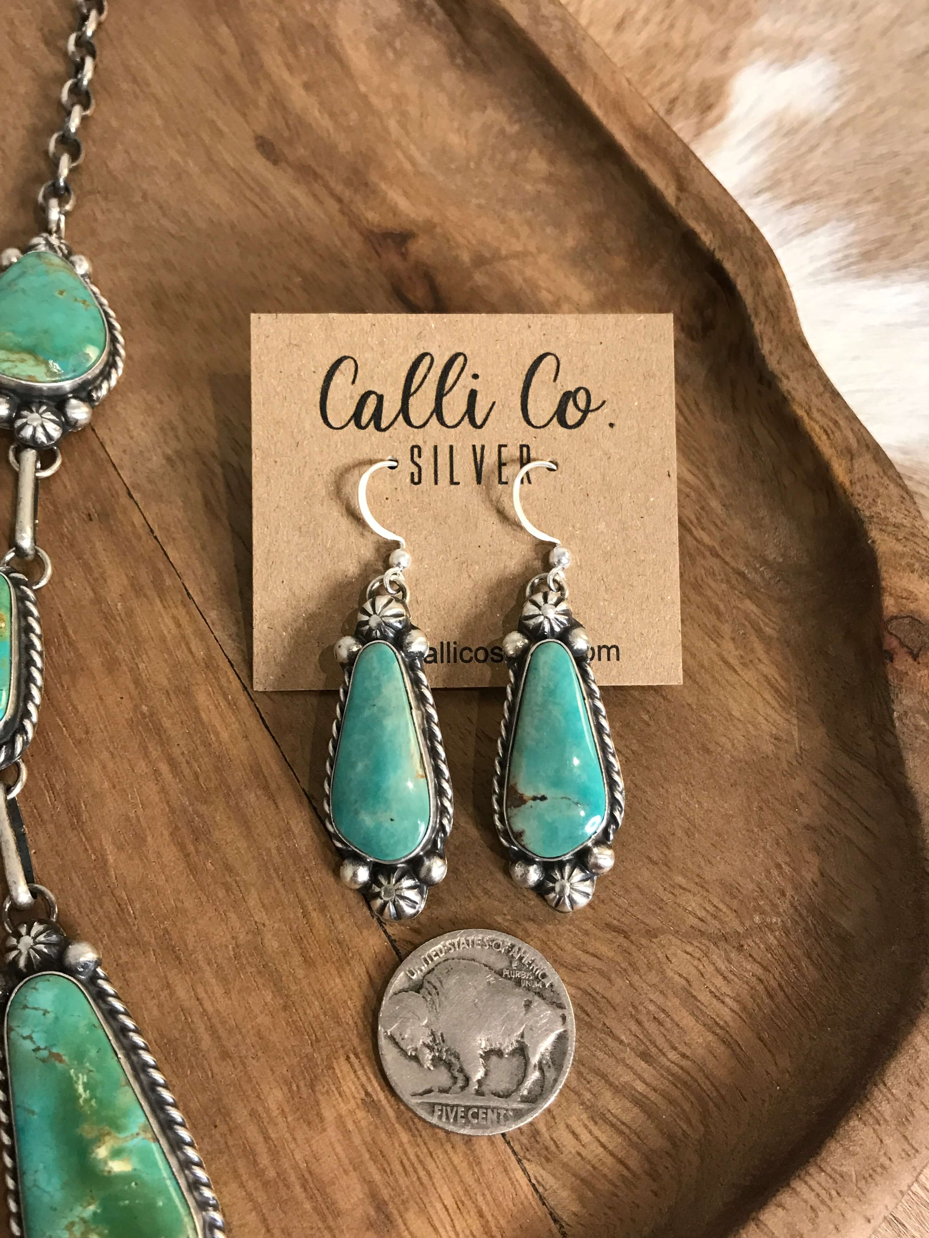 Women's Navajo Made Turquoise Lariat Necklace Set | Calli Co