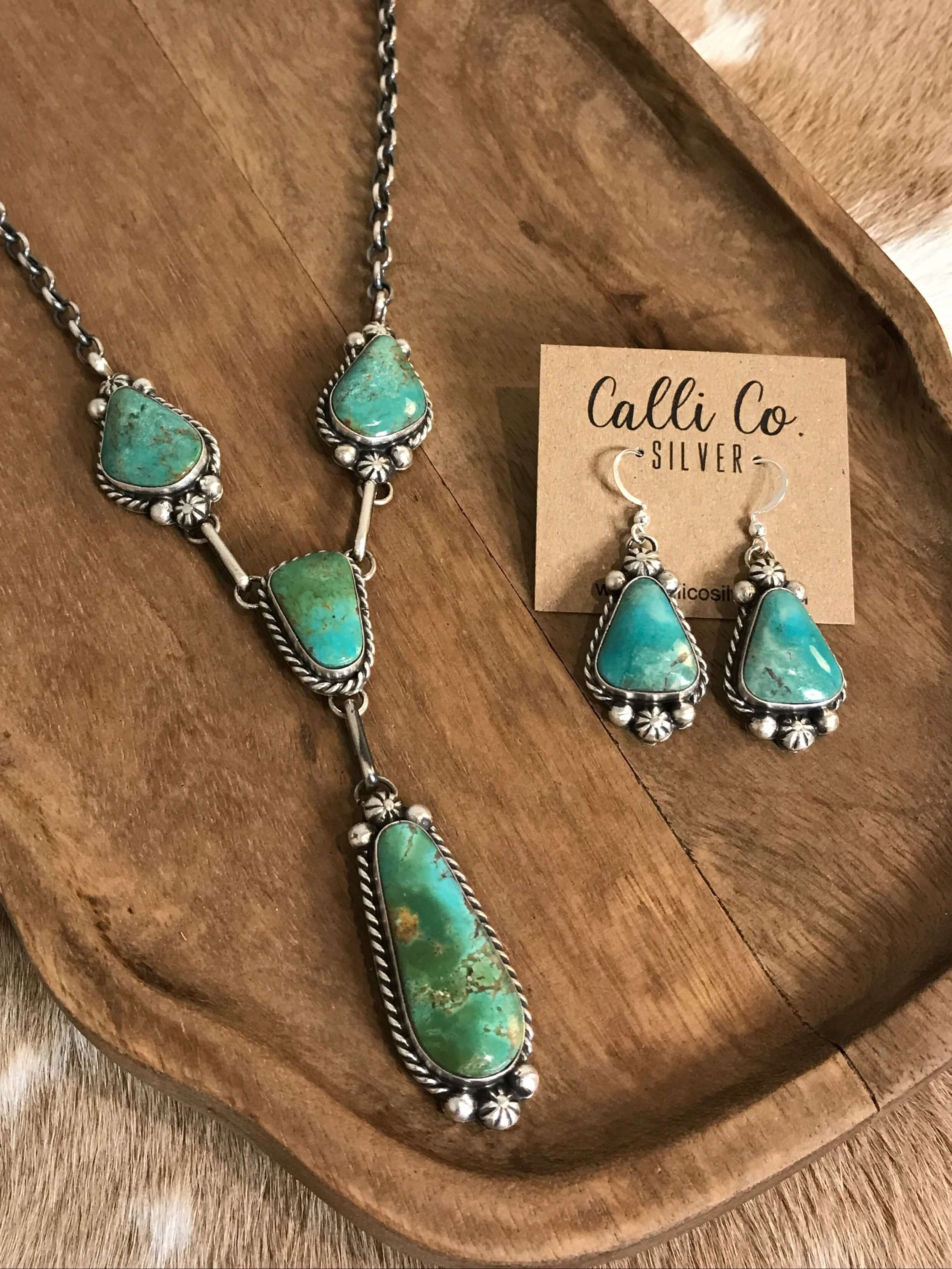 E*様 希少／NAVAJO族／ソノラン鉱山ターコイズ／STERLING／ツイスト Women's Navajo Made Turquoise Lariat Necklace Set | Calli Co