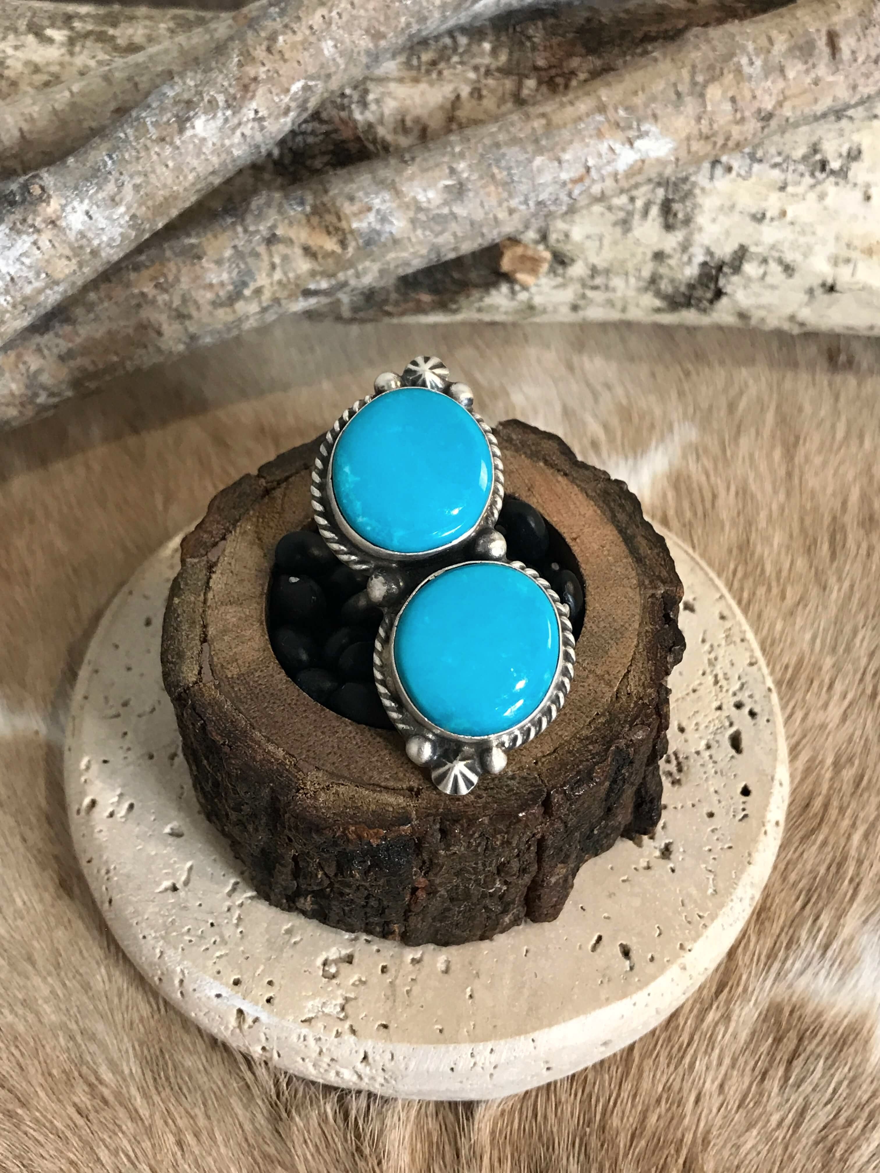 The Casa Loma Adjustable Ring, 8-Rings-Calli Co., Turquoise and Silver Jewelry, Native American Handmade, Zuni Tribe, Navajo Tribe, Brock Texas