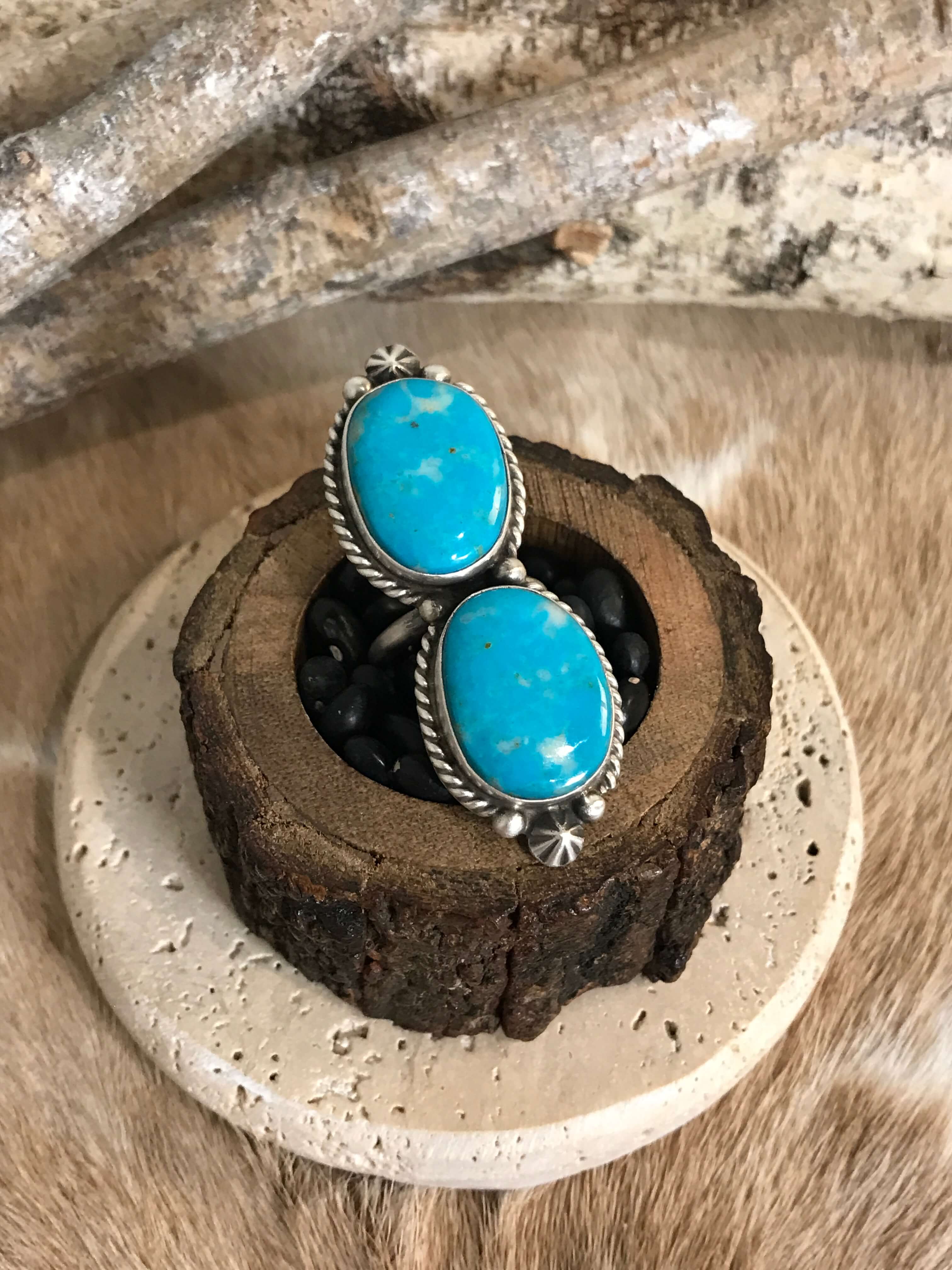 The Casa Loma Adjustable Ring, 10-Rings-Calli Co., Turquoise and Silver Jewelry, Native American Handmade, Zuni Tribe, Navajo Tribe, Brock Texas