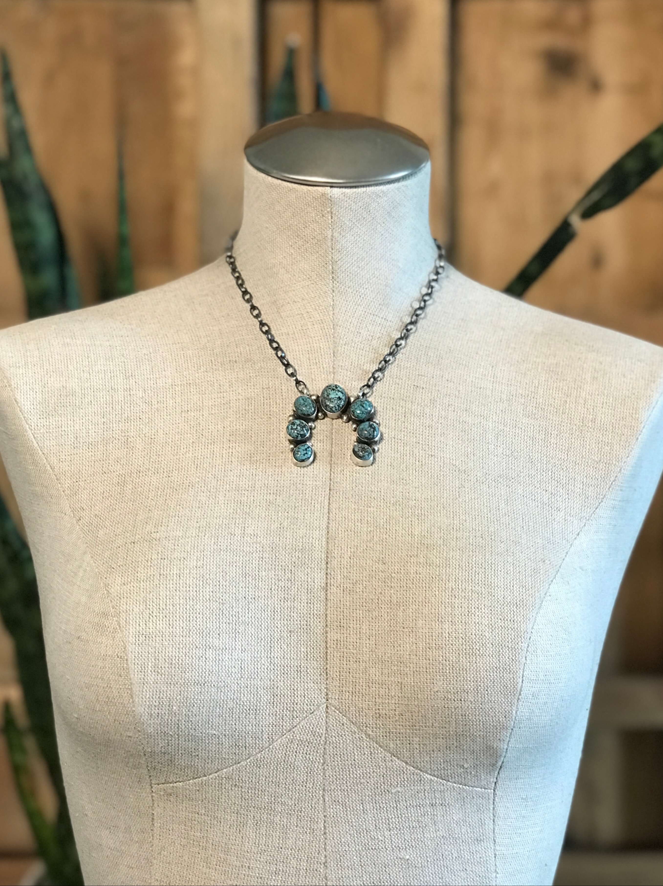 Naja Navajo Jewelry – Calli Co. Silver