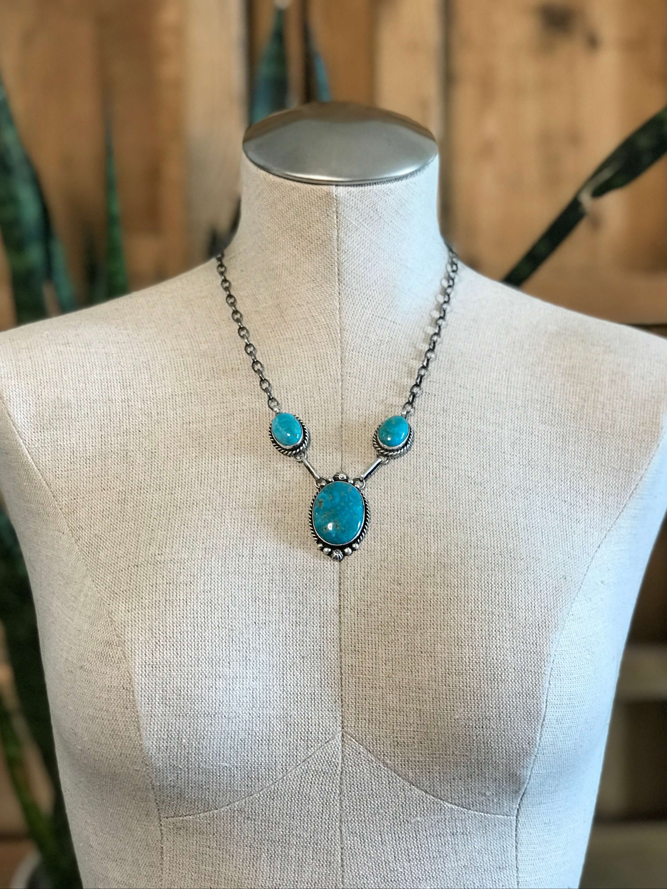 The Bristow Statement Necklace, 19-Necklaces-Calli Co., Turquoise and Silver Jewelry, Native American Handmade, Zuni Tribe, Navajo Tribe, Brock Texas