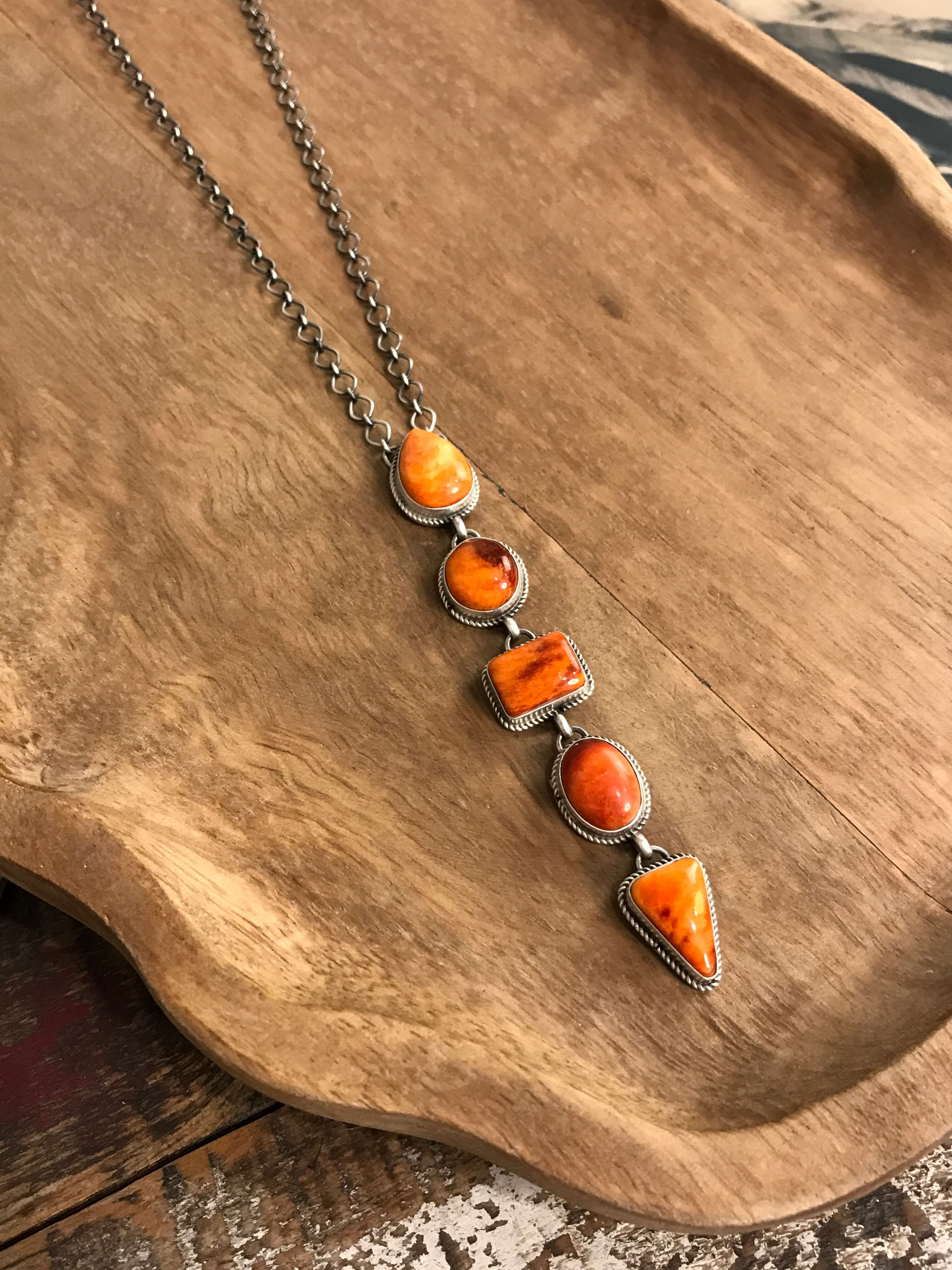 The Arroyo Lariat Necklace in Spiny Oyster, 15-Necklaces-Calli Co., Turquoise and Silver Jewelry, Native American Handmade, Zuni Tribe, Navajo Tribe, Brock Texas