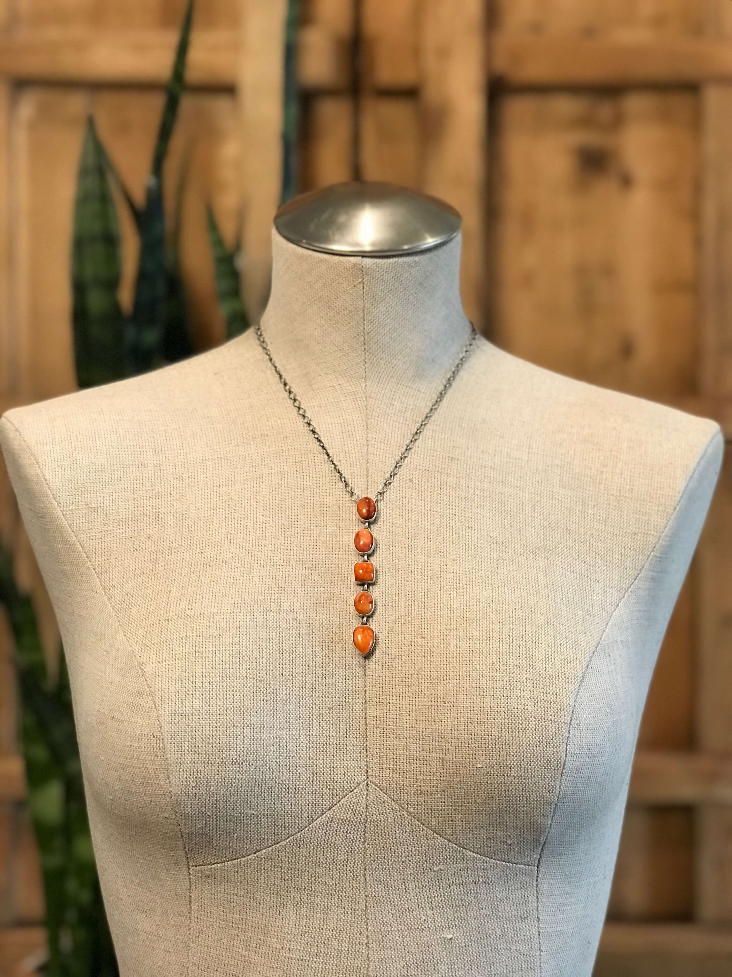 The Arroyo Lariat Necklace in Spiny Oyster, 10-Necklaces-Calli Co., Turquoise and Silver Jewelry, Native American Handmade, Zuni Tribe, Navajo Tribe, Brock Texas