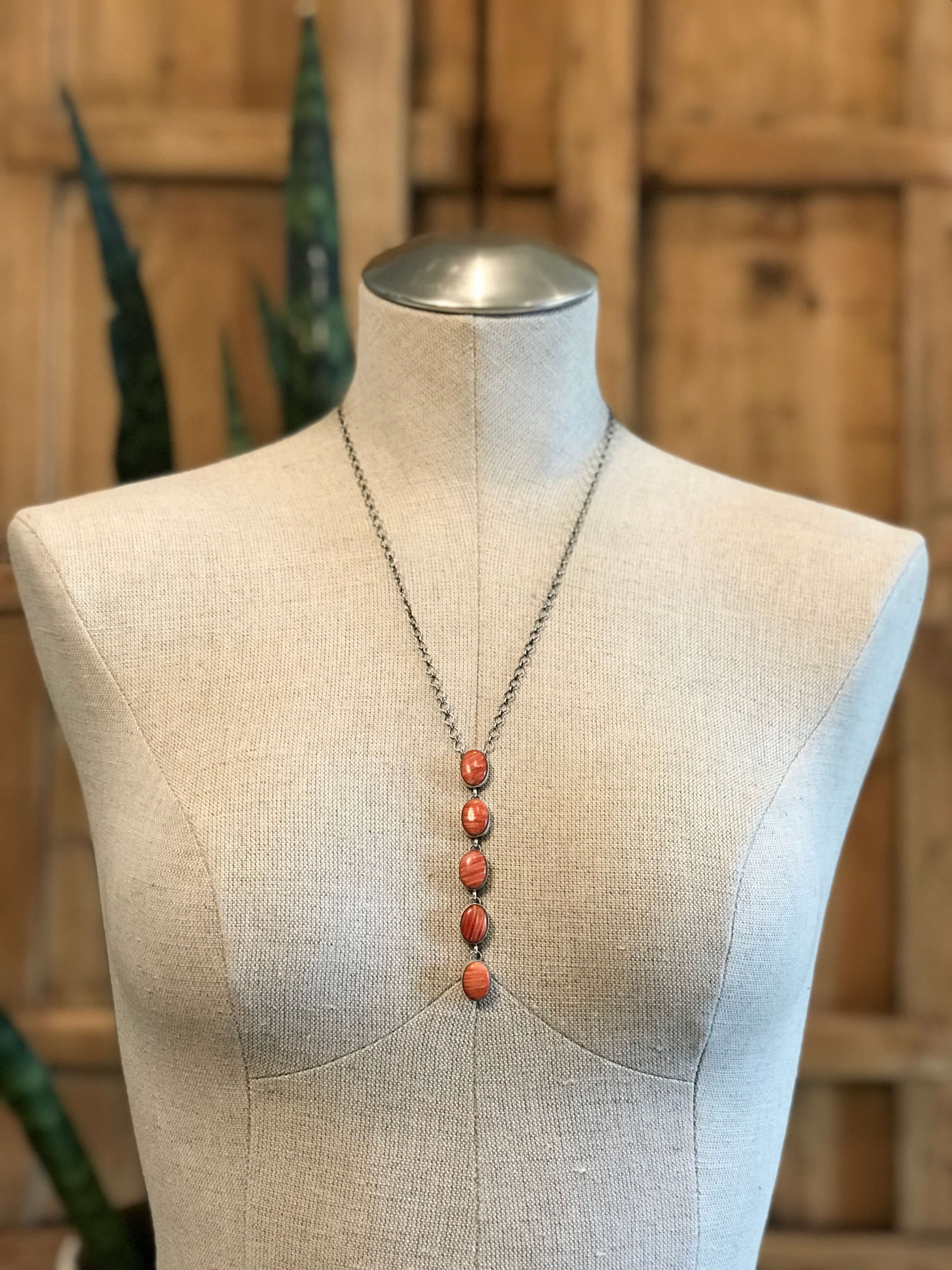 The Arroyo Lariat Necklace in Spiny Oyster, 12-Necklaces-Calli Co., Turquoise and Silver Jewelry, Native American Handmade, Zuni Tribe, Navajo Tribe, Brock Texas