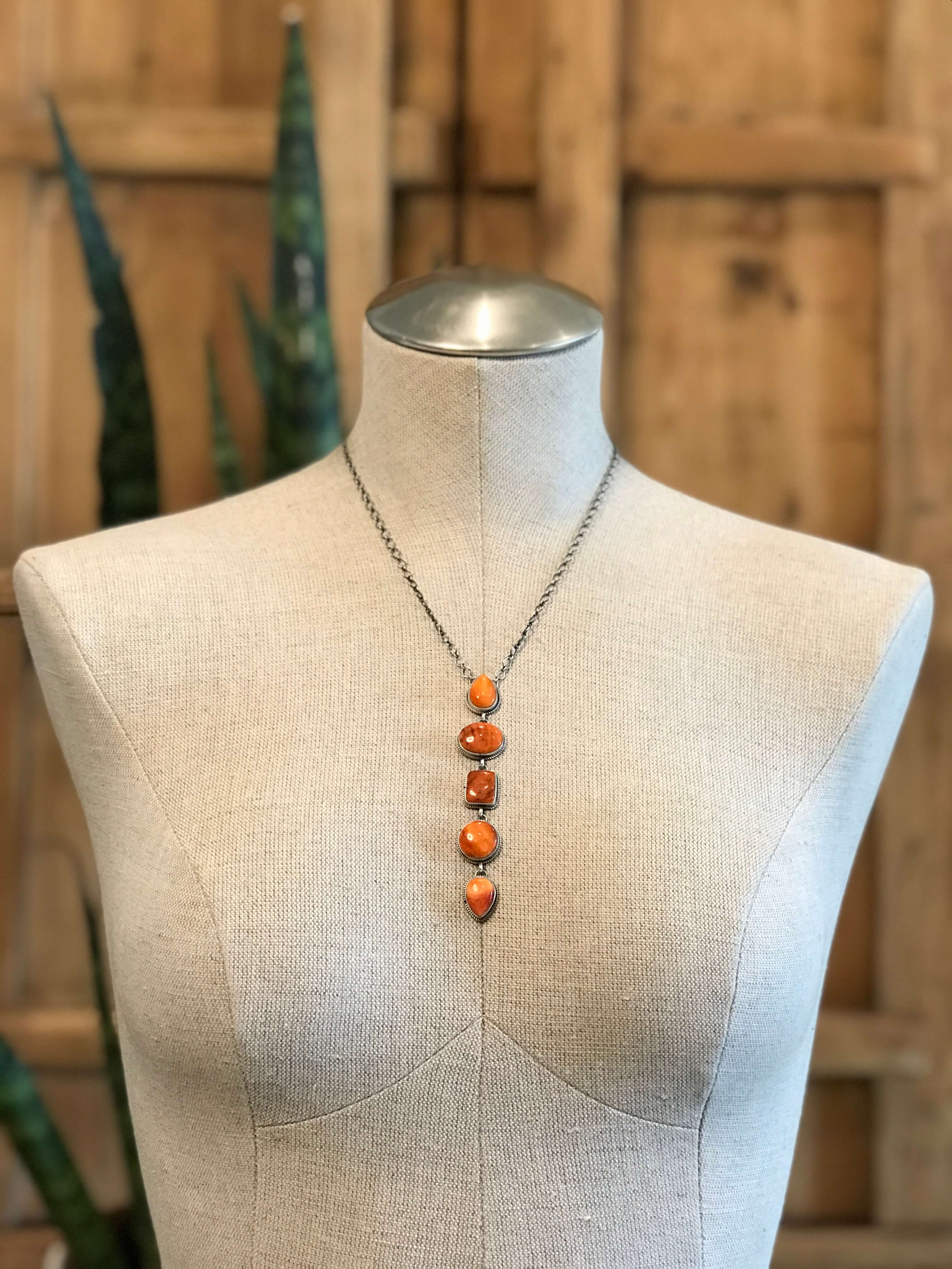 The Arroyo Lariat Necklace in Spiny Oyster, 17-Necklaces-Calli Co., Turquoise and Silver Jewelry, Native American Handmade, Zuni Tribe, Navajo Tribe, Brock Texas