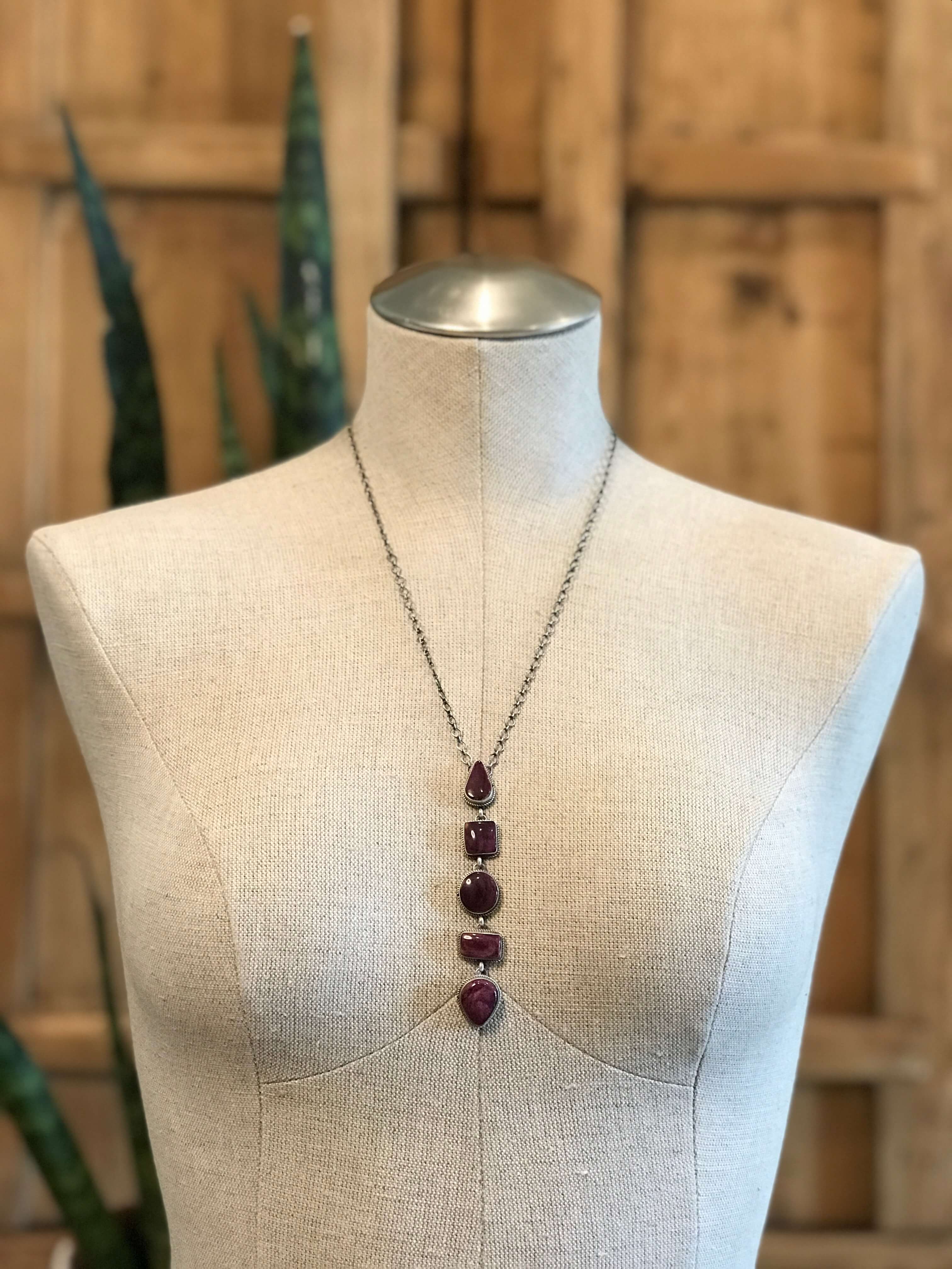 The Arroyo Lariat Necklace in Spiny Oyster, 20-Necklaces-Calli Co., Turquoise and Silver Jewelry, Native American Handmade, Zuni Tribe, Navajo Tribe, Brock Texas