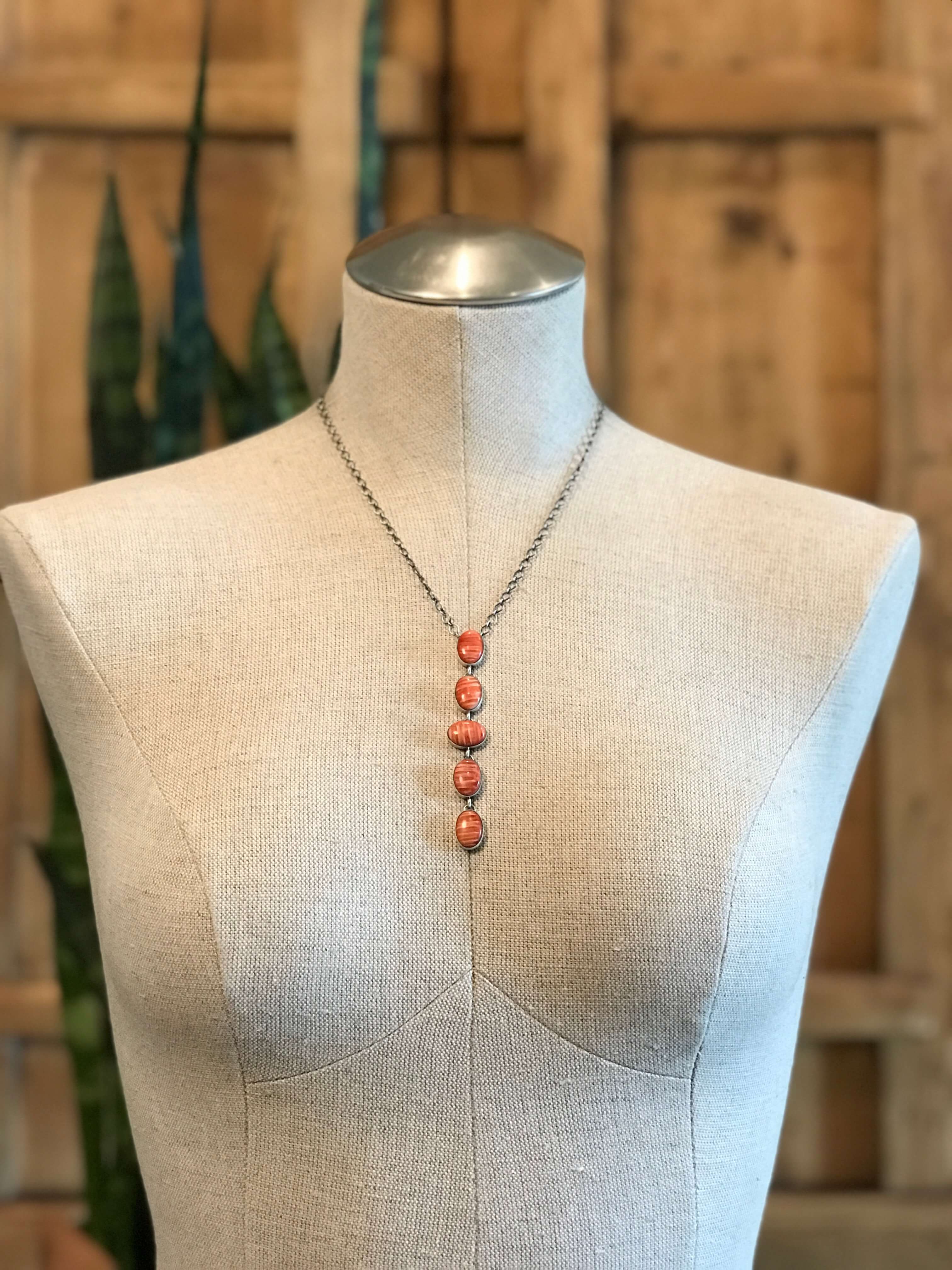 The Arroyo Lariat Necklace in Spiny Oyster, 13-Necklaces-Calli Co., Turquoise and Silver Jewelry, Native American Handmade, Zuni Tribe, Navajo Tribe, Brock Texas