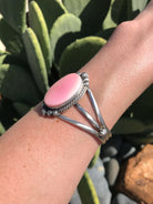 The Kofa Pink Conch Cuff-Bracelets & Cuffs-Calli Co., Turquoise and Silver Jewelry, Native American Handmade, Zuni Tribe, Navajo Tribe, Brock Texas