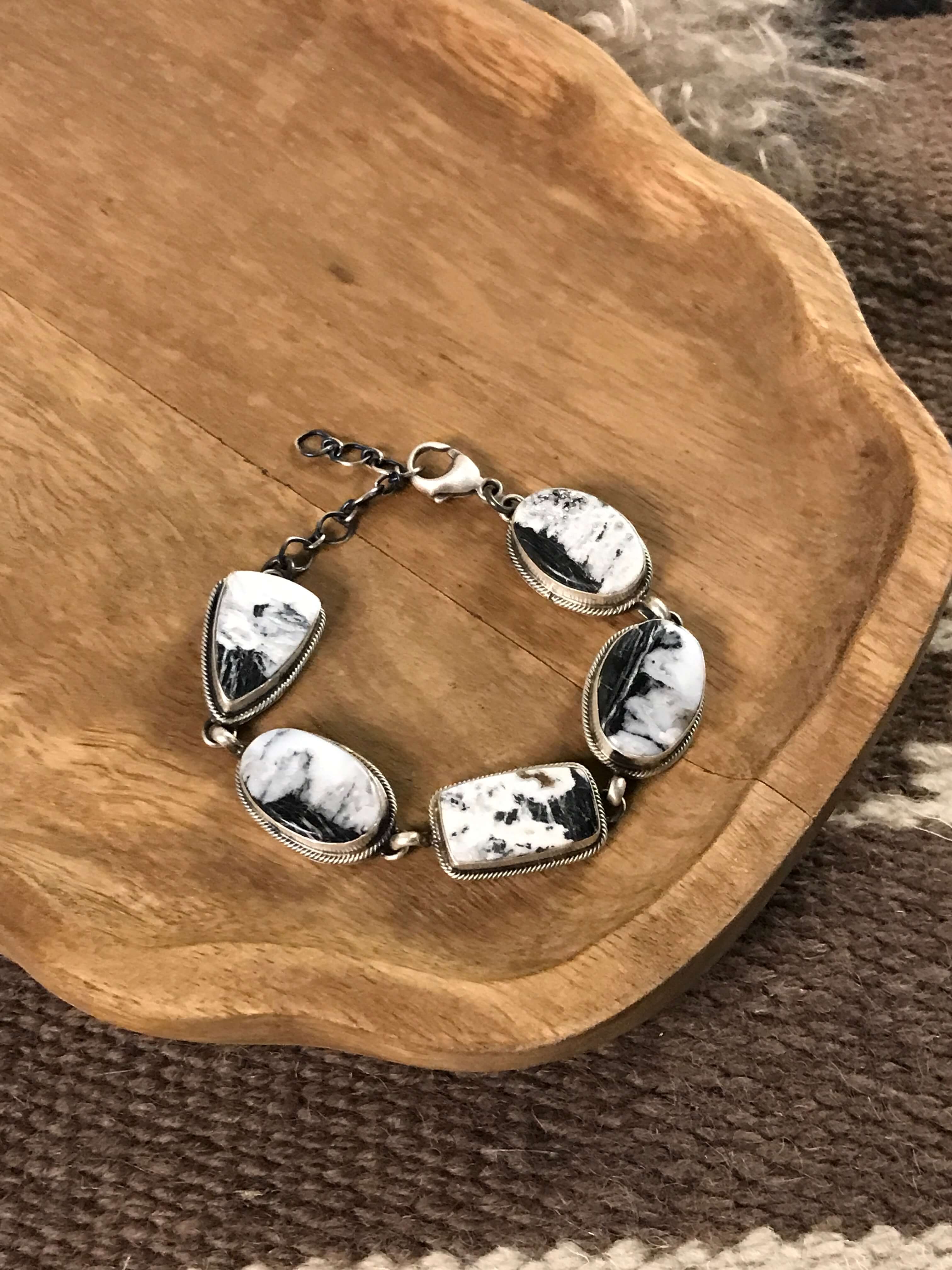 The Searcy Link Bracelet, 1 xx-Bracelets & Cuffs-Calli Co., Turquoise and Silver Jewelry, Native American Handmade, Zuni Tribe, Navajo Tribe, Brock Texas