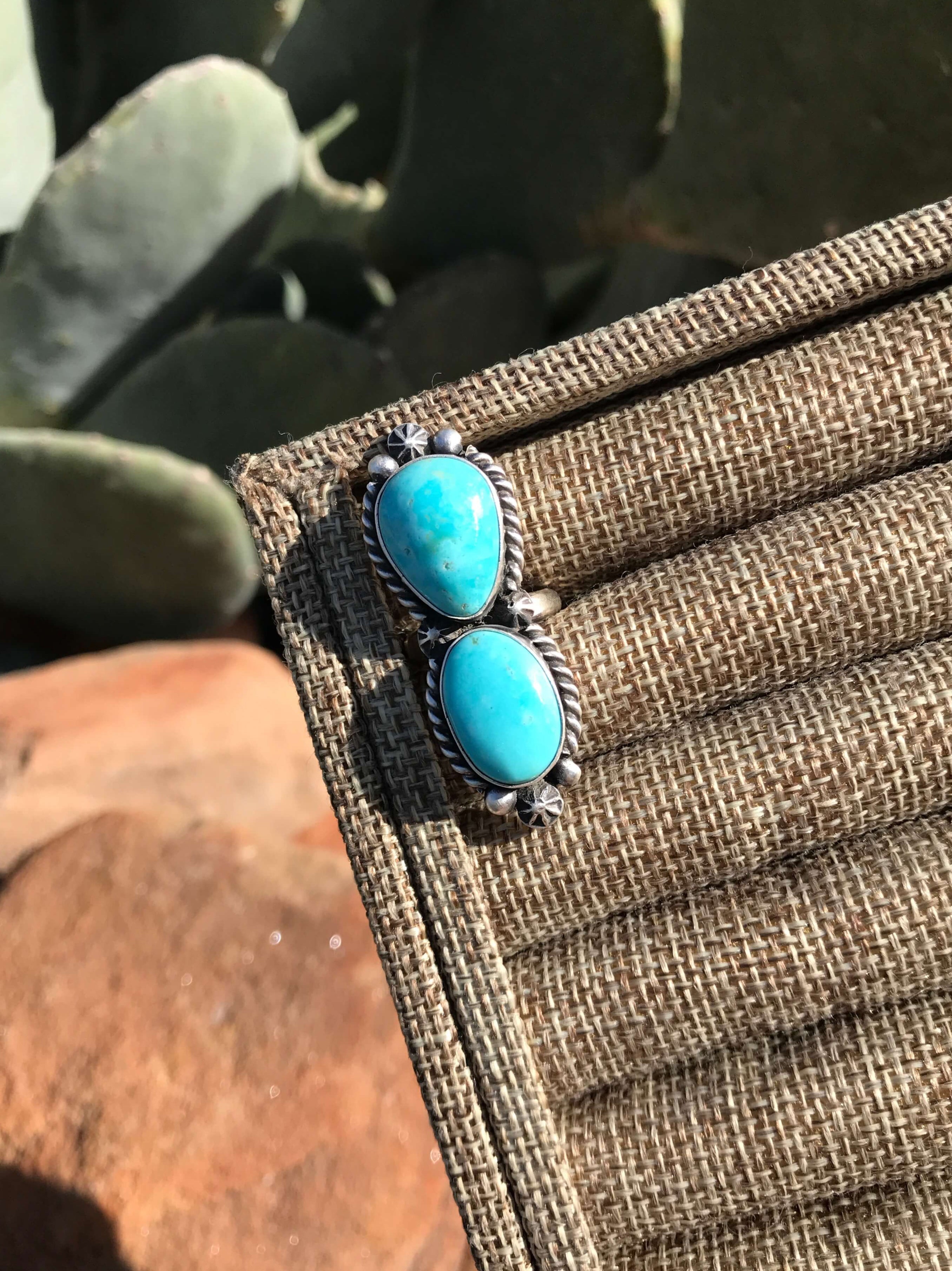 Whitewater Turquoise!! Vintage Native American Navajo Sterling Silver Bracelet Cuff