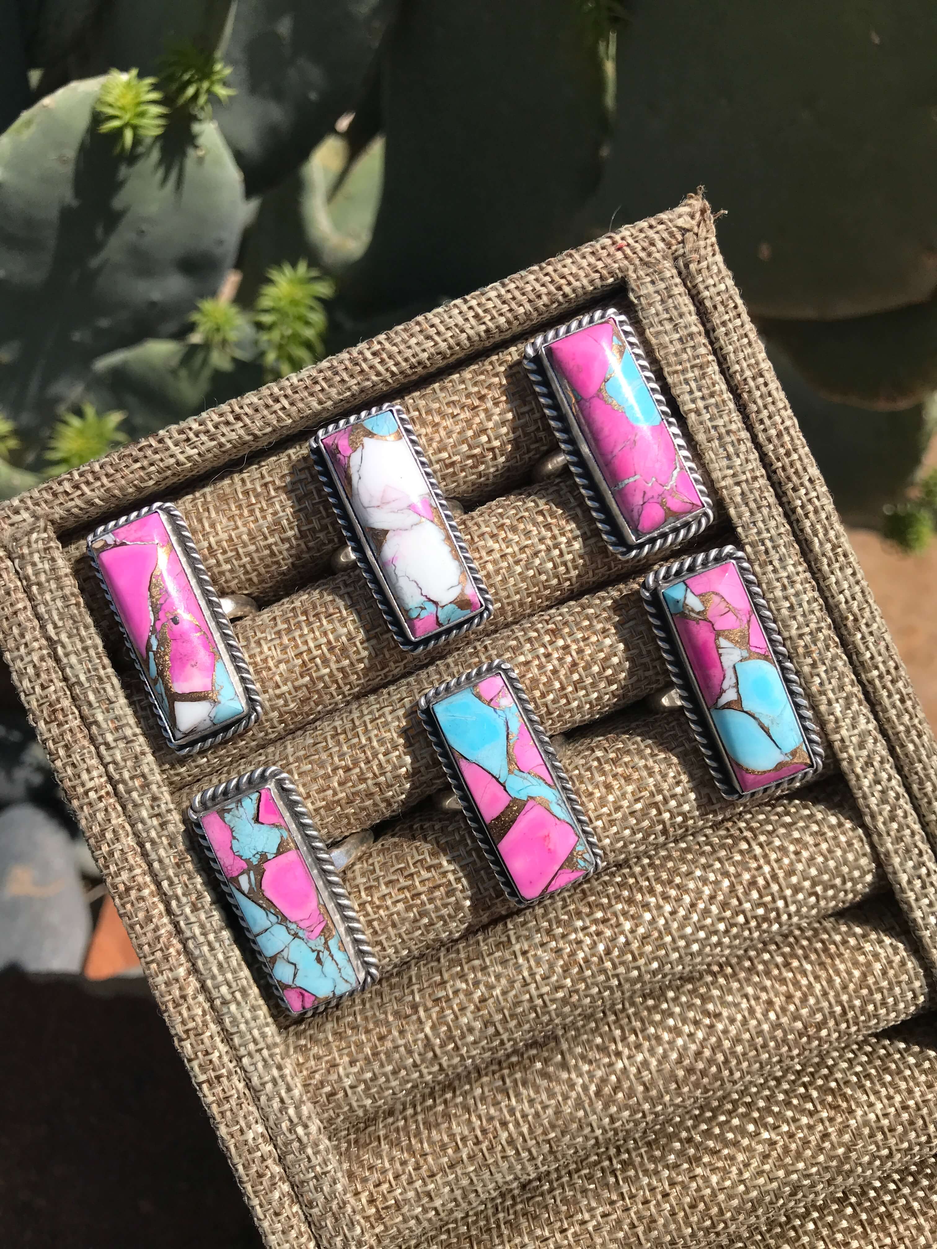 Outstanding Native American Navajo Kingman Turquoise Sterling Silver Chief Ring