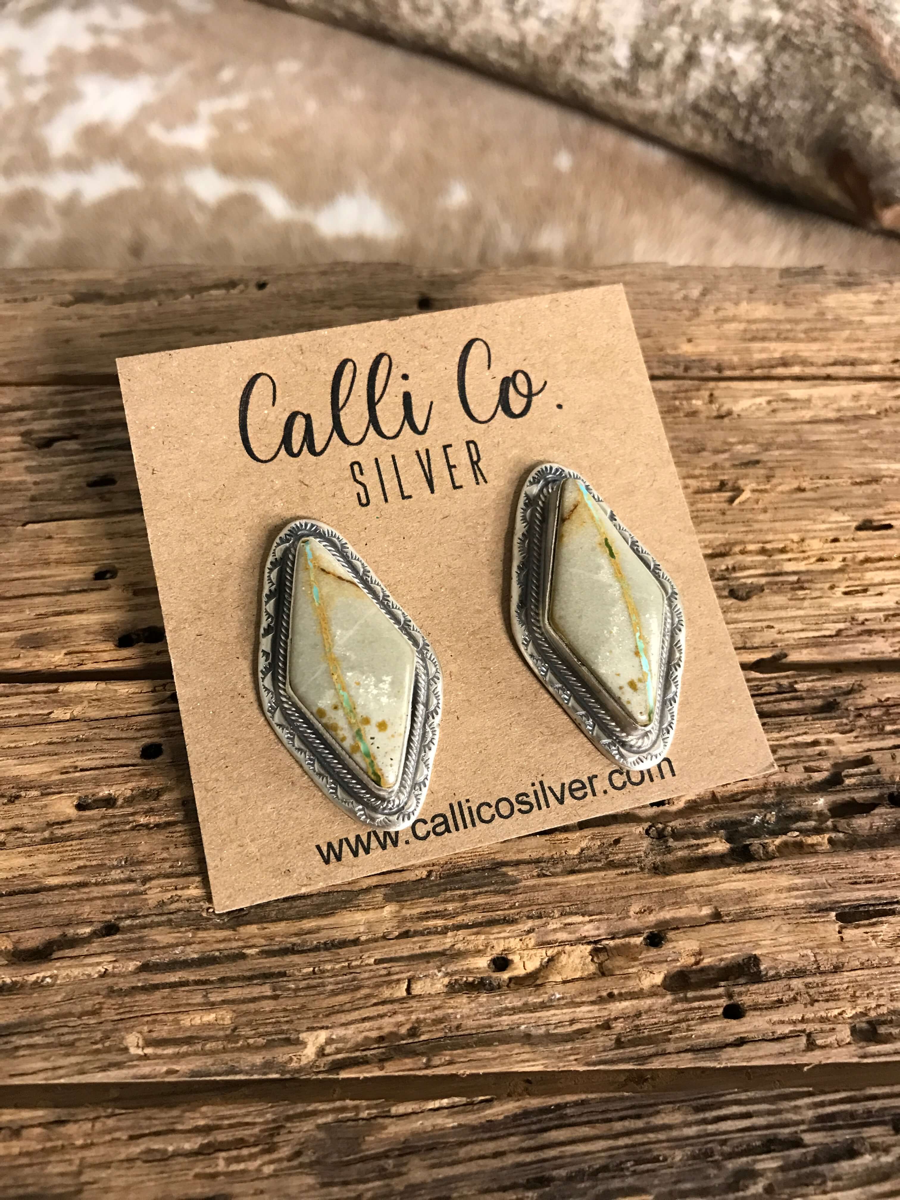 The Ribbon Studs, 2-Earrings-Calli Co., Turquoise and Silver Jewelry, Native American Handmade, Zuni Tribe, Navajo Tribe, Brock Texas